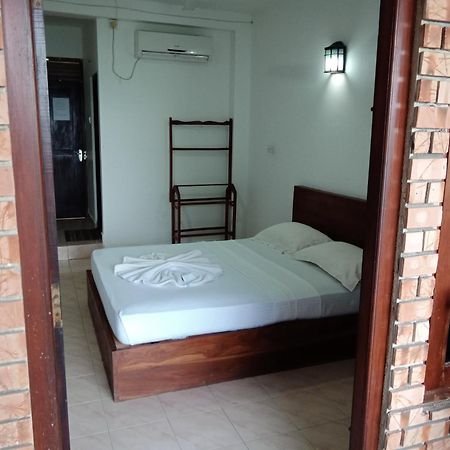 Wave Beach Resort Unawatuna Pokoj fotografie