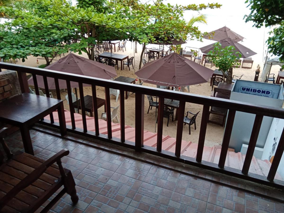 Wave Beach Resort Unawatuna Exteriér fotografie