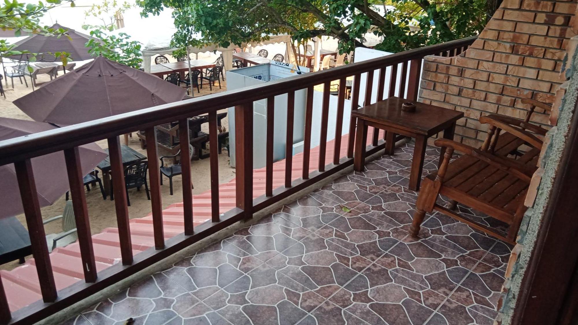 Wave Beach Resort Unawatuna Pokoj fotografie